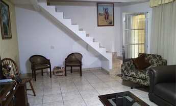 Imagem 7: Sobrado ( *não germinado* ) bem localizado na Vila Galvão - Guarulhos/SP