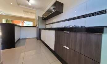 Imagem 4: 7591 - 120m² Casa de Condomínio Venda 1 vagas de garagem - Aparecidinha