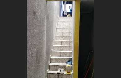 Imagem 6: Sobrado com 4 dormitórios para alugar por R$ 2.000,00/mês - Baronesa - Osasco/SP