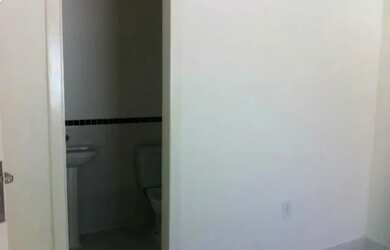 Imagem 6: Alugo casa bem localizada