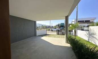 Imagem 2: Sobrado à venda no bairro Areias de Palhocinha - Garopaba/SC