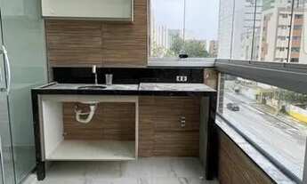 Imagem 3: Aluguel Belíssimo Apt130m² 3Qtos 1Sui 1Vga, vista Mar, todo reformado e projetado, varanda