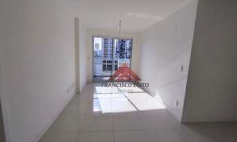 Imagem 2: Apartamento com 3 dormitórios para alugar, 100 m² por R$ 3.500/mês - Icaraí - Niterói/RJ