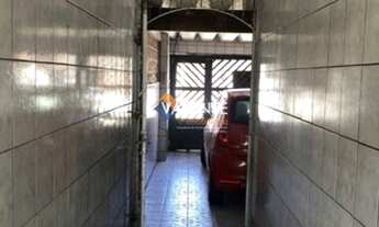 Imagem 7: Casa com 4 dormitórios e churrasqueira no bairro Vila Tupi na Praia Grande