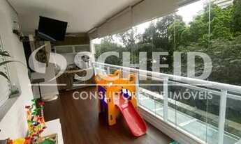 Imagem 2: Apartamento com ampla varanda em andar alto, ao lado da Estação Adolfo Pinheiro do Metrô