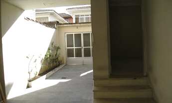 Imagem 3: Sobrado próximo ao canal 3