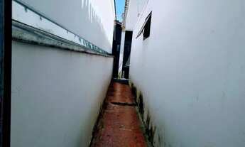 Imagem 4: 02 Casas mais um barracão a venda. Excelente localização