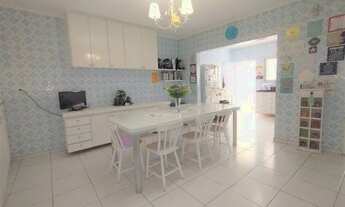 Imagem 6: Sobrado a venda com 266m , 3 quartos, 1 suíte e 5 vagas de garagem