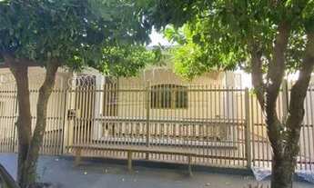 Imagem: Sao Carlos - Casa Padrão - Jardim Munique