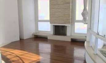 Imagem 7: Casa de condomínio sobrado para aluguel e venda possui 607 metros quadrados com 6 quartos