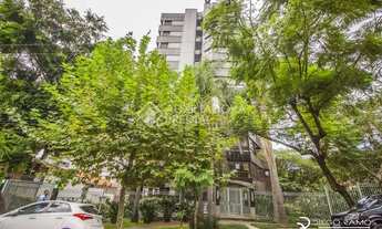 Imagem 6: Apartamento para venda possui 213 metros quadrados com 3 quartos em Mont Serrat - Porto Al