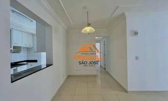 Imagem 3: Apartamento com 2 dormitórios para alugar, 75 m² por R$ 3.356,49/mês - Jardim Aquarius - S