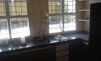 Imagem 3: Casa para venda possui 180 metros quadrados com 3 quartos em Parque 10 de Novembro - Manau