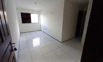 Imagem 6: Apartamento no Bairro Maraponga Com 02 Quartos e 02 Banheiros Térreo 100% Sombra