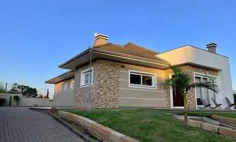 Imagem: Gramado - Casa Padrão - Vale das Colinas