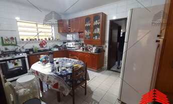 Imagem 5: Sobrado a venda de 270 m² na Vila Prudente, 3 dormitórios, 1 suíte, 2 banheiros, lavanderi