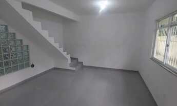 Imagem 2: Imóvel para venda com 82 metros quadrados com 2 quartos em Brisa Mar - Itaguaí - RJ