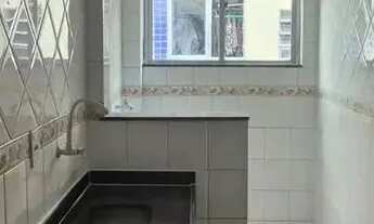 Imagem 6: Apartamento de 2 Quartos e Garagem Cond. Amonpa