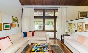 Imagem 6: Casa para Venda em Curitiba, Vista Alegre, 4 dormitórios, 1 suíte, 6 banheiros, 2 vagas