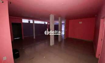 Imagem 2: Loja disponível para locação e venda no bairro Vigilato Pereira em Uberlândia-MG