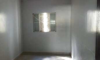 Imagem 2: ATENÇÃO! URGENTE! Excelente casa na QR 612! 3 Quartos! Ac. Financiamento! SHIS! Confira!