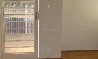 Imagem 3: Ótima e ampla casa com 03 quartos para locação