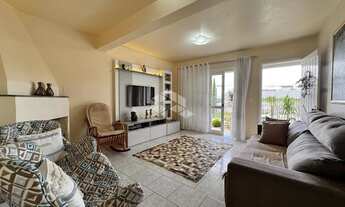 Imagem 2: Casa semi mobiliada com 4 dormitórios/quartos sendo 1 suíte com 2 vagas