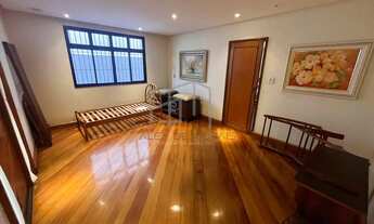 Imagem 7: Maravilhosa casa triplex no bairro De Lurdes, com 4 quartos sendo uma suíte, área de lazer