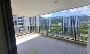 Imagem: Excelente apartamento novo com 4 qts no