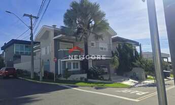 Imagem: Casa de condomínio em Rua Maria Martins