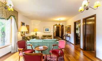 Imagem 3: Casa à venda no bairro Cascatinha com 1.650 m² de Terreno e 413 m² de Área Privativa