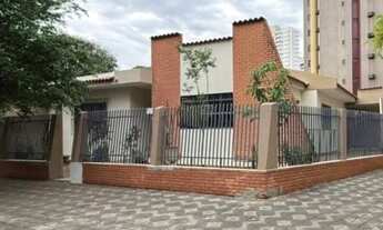 Imagem 2: Casa de esquina (residencial ou comercial