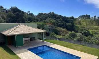 Imagem: Chácara com 3 quartos e 3 banheiros à