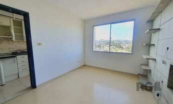 Imagem 3: Apartamento de 2 dormitórios e vaga no Cristal DESOCUPADO