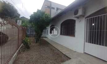 Imagem 2: Casa 4 Quartos com 1 Suíte e 100m² - Centro - CEN