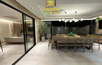 Imagem 7: LINDA CASA DE LUXO NO COND. ALPHAVILE, NASCENTE E VENTILADA, PISCINA PRIVATIVA, TRIPLEX, P