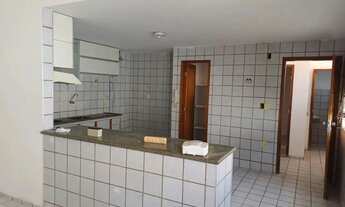 Imagem 7: EXCELENTE CASA NA AV. LINDOLFO MONTEIRO COM 5 QUARTOS SENDO 4 SUITES, SALA AMPLA, JARDIM D