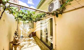 Imagem 3: Casa espaçosa com 03 quartos à venda no bairro Ipanema