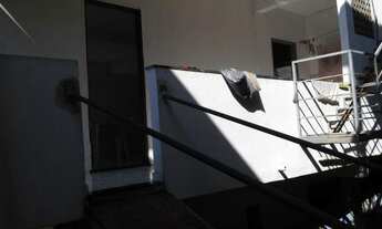 Imagem 3: Aluga-se kitnet conjugada 3º andar