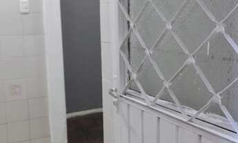 Imagem 3: Apartamento para venda tem 42 metros quadrados com 1 quarto em Petrópolis - Porto Alegre