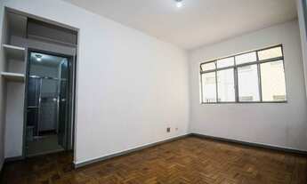 Imagem 2: Apartamento com 1 dormitório para alugar, 40 m² por R$ 1.000,00 - Liberdade