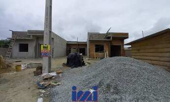 Imagem 3: Casas novas em Praia de Leste