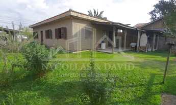 Imagem: Casa com belo terreno a venda no campeche