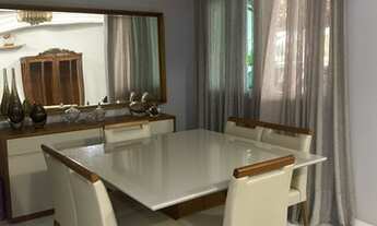 Imagem 3: Casa de condomínio para venda possui 210 metros quadrados com 3 quartos