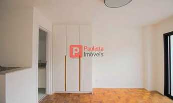 Imagem 5: Studio para locação, 42m2, com varanda, área fitness, sala co-working. Todo reformado! Pró