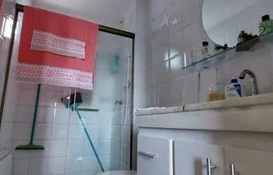 Imagem 6: Apartamento para venda possui 75 metros quadrados com 3 quartos em Imbuí - Salvador - Bahi