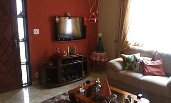 Imagem 5: Casa para venda tem 187 metros quadrados em Valparaíso - Petrópolis - Rio de Janeiro