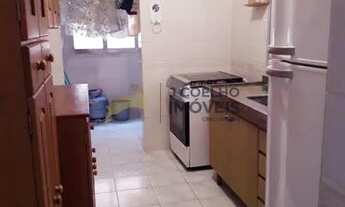 Imagem 5: Apartamento mobiliado no primeiro andar, possui dois lances curtos de escada, localizado n