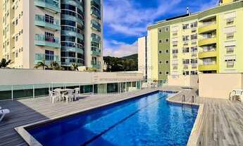 Imagem 2: Lindo Apartamento com 2 dormitórios, sendo 1 suíte, 2 vagas e 1 Hobby Box, andar alto, vis