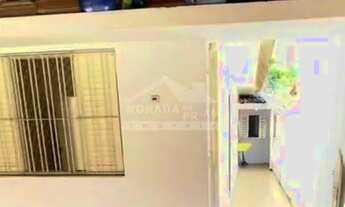 Imagem 2: Casa 2 dormitórios em ótima localização na TUPI. Confira na imobiliária em Praia Grande